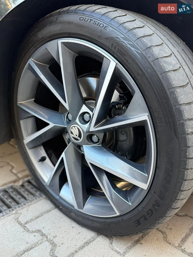 2017 Skoda Superb - мініатюра 25