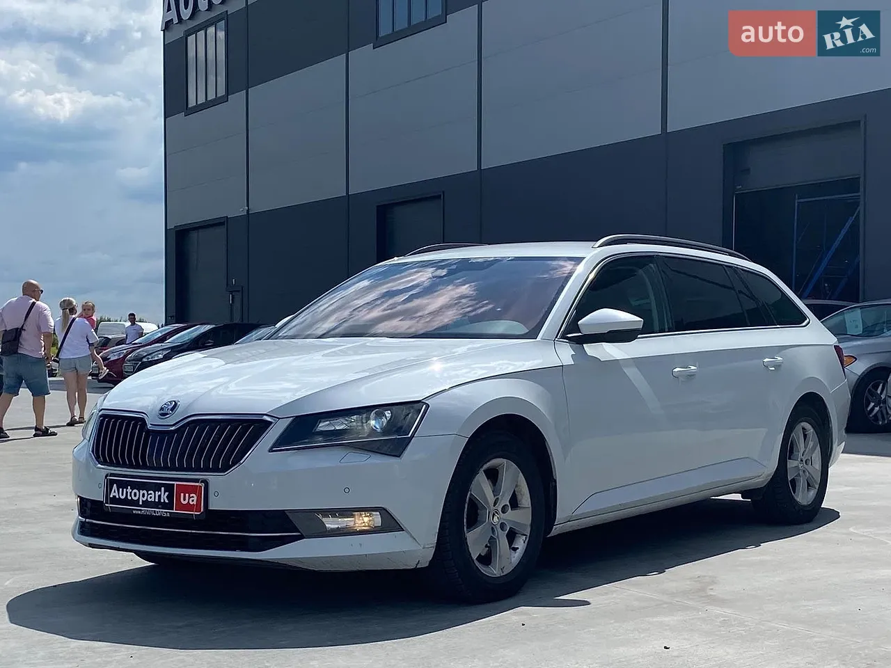 2017 Skoda Superb - мініатюра 18