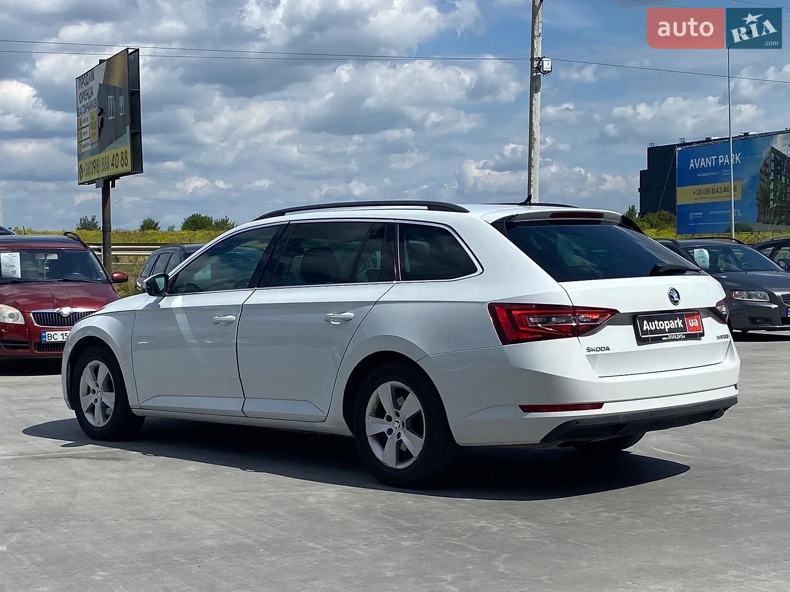 2018 Skoda Superb - мініатюра 8