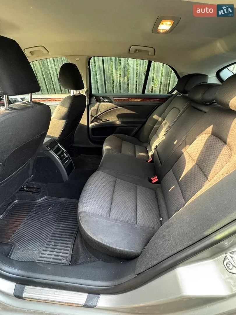 2011 Skoda Superb - мініатюра 19