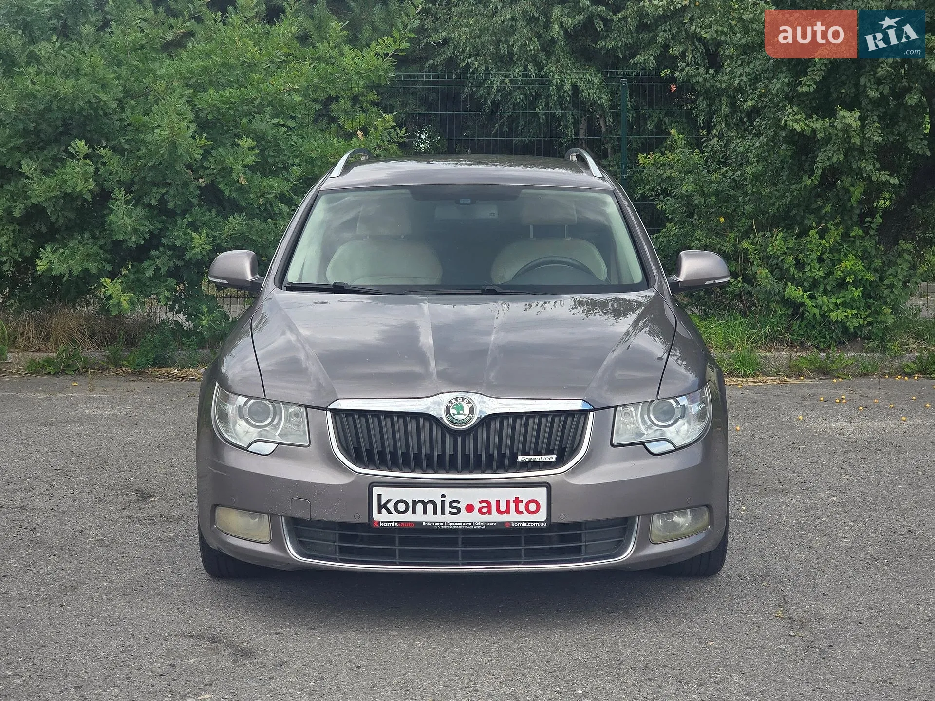 2011 Skoda Superb - мініатюра 3