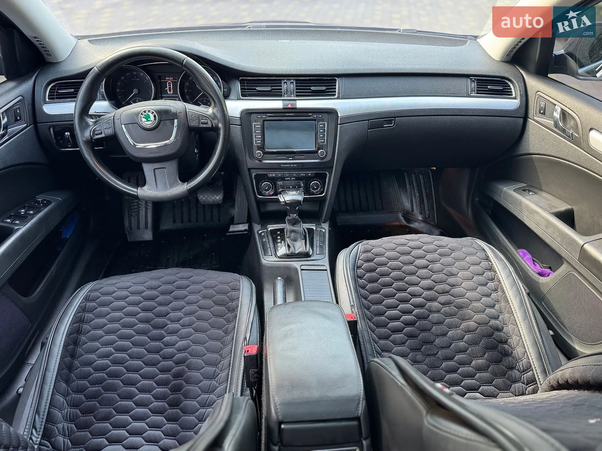 2012 Skoda Superb - мініатюра 7