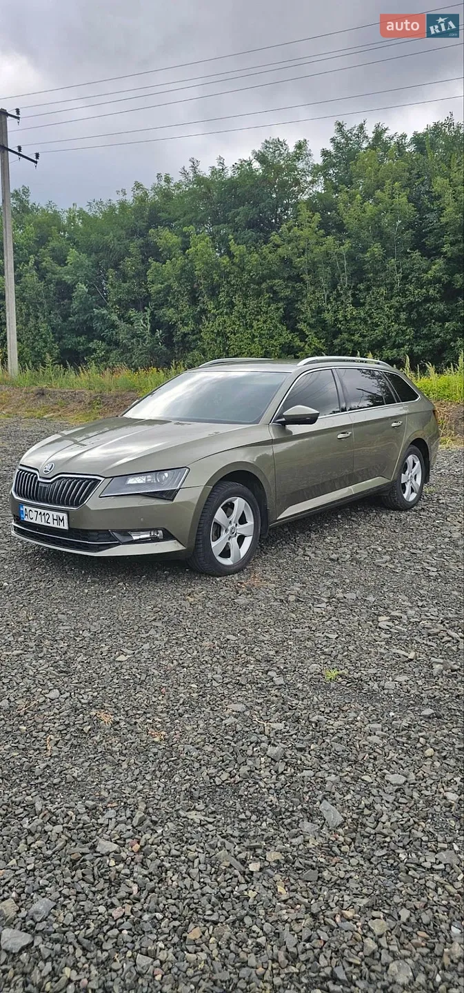 2016 Skoda Superb - мініатюра 3