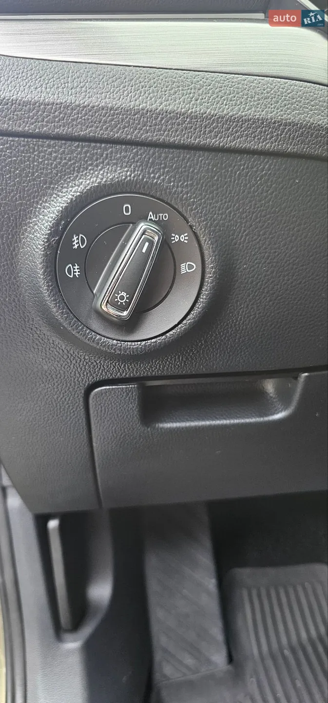 2016 Skoda Superb - мініатюра 27
