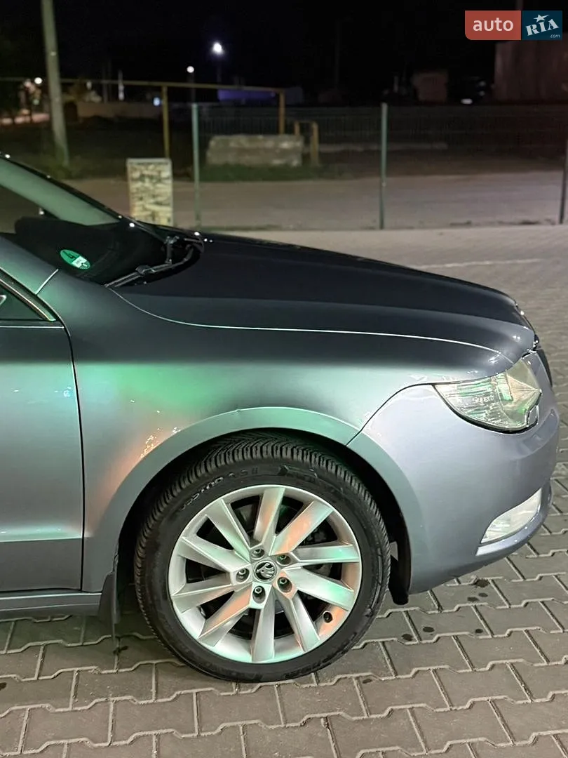 2011 Skoda Superb - мініатюра 18