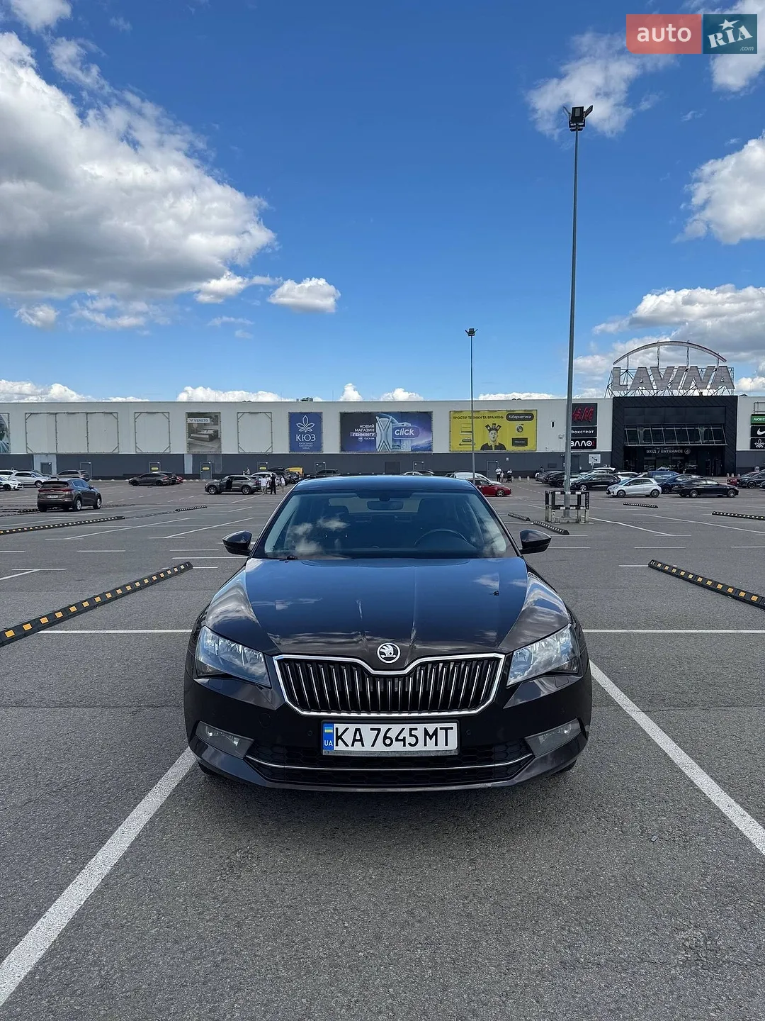 2016 Skoda Superb - мініатюра 9