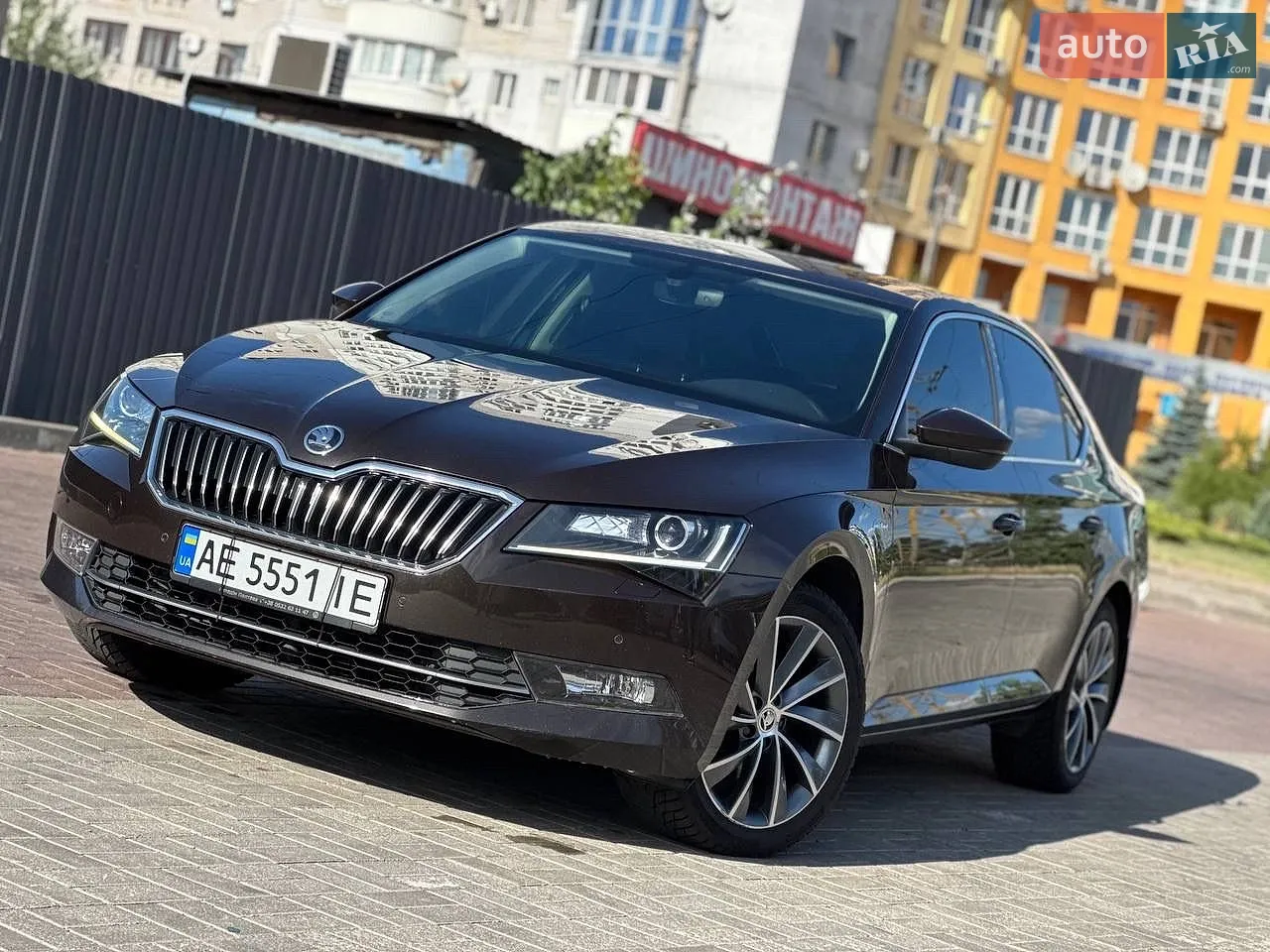 2018 Skoda Superb - мініатюра 3