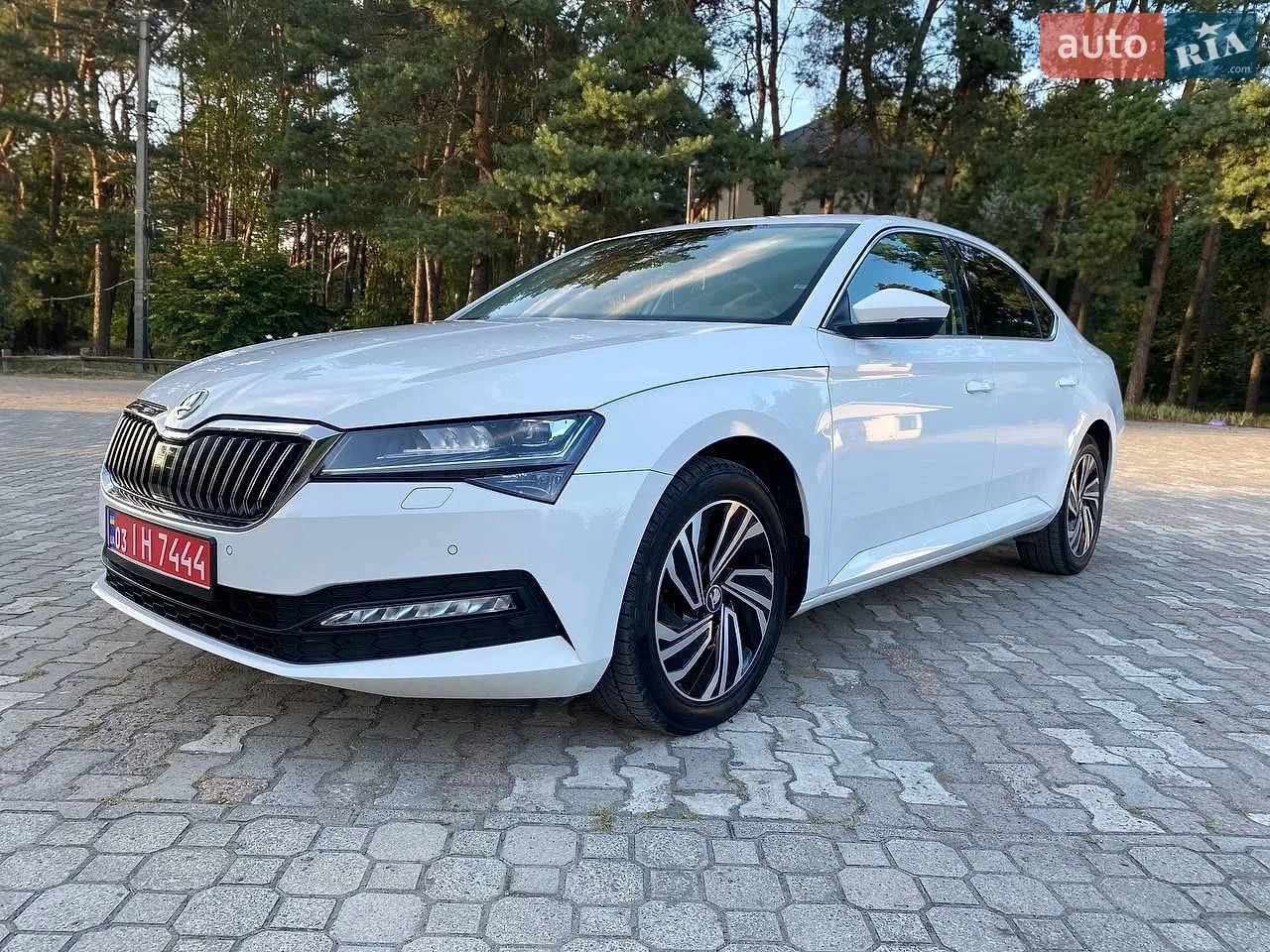 2019 Skoda Superb - мініатюра 14