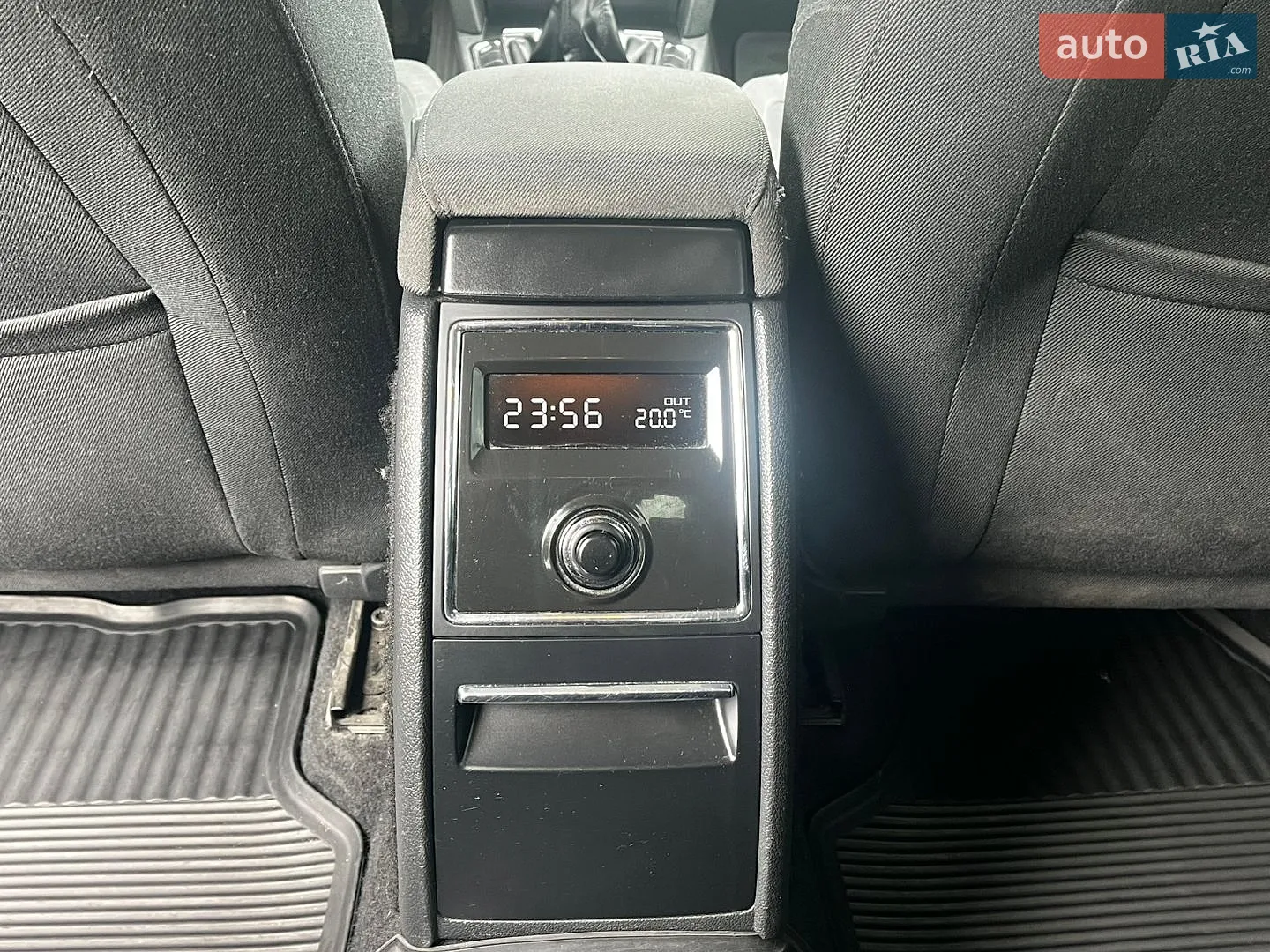 2012 Skoda Superb - мініатюра 27