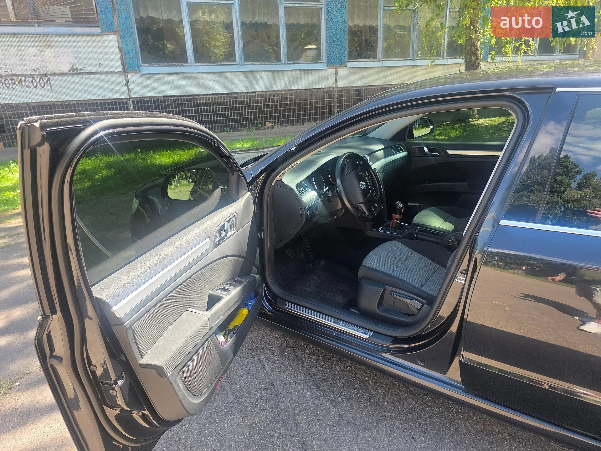 2012 Skoda Superb - мініатюра 6