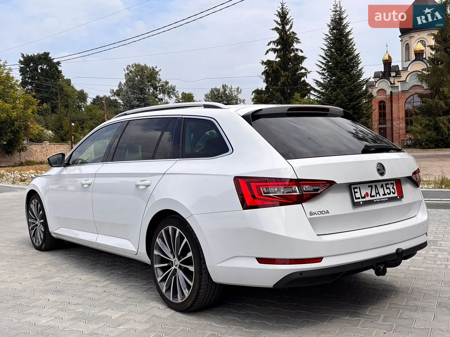 2017 Skoda Superb - мініатюра 9
