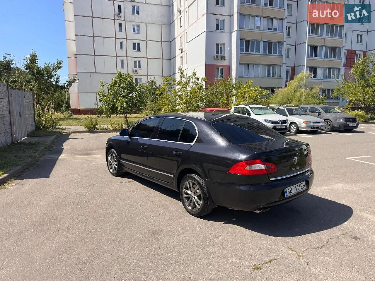 2012 Skoda Superb - мініатюра 3