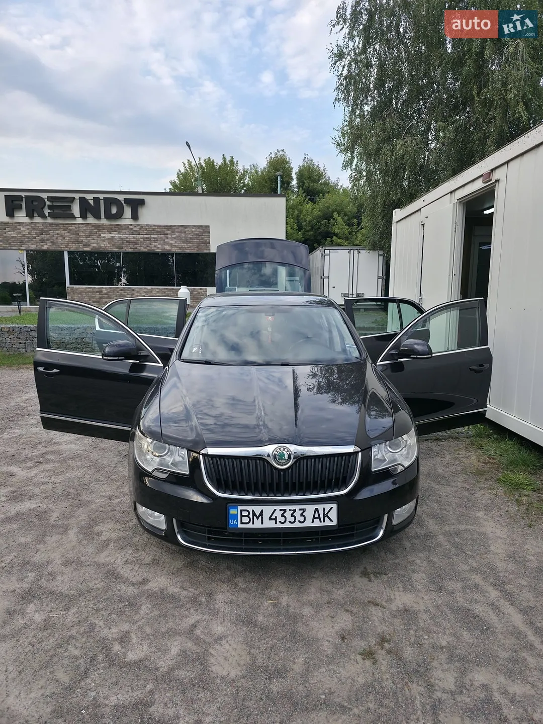 2011 Skoda Superb - мініатюра 11