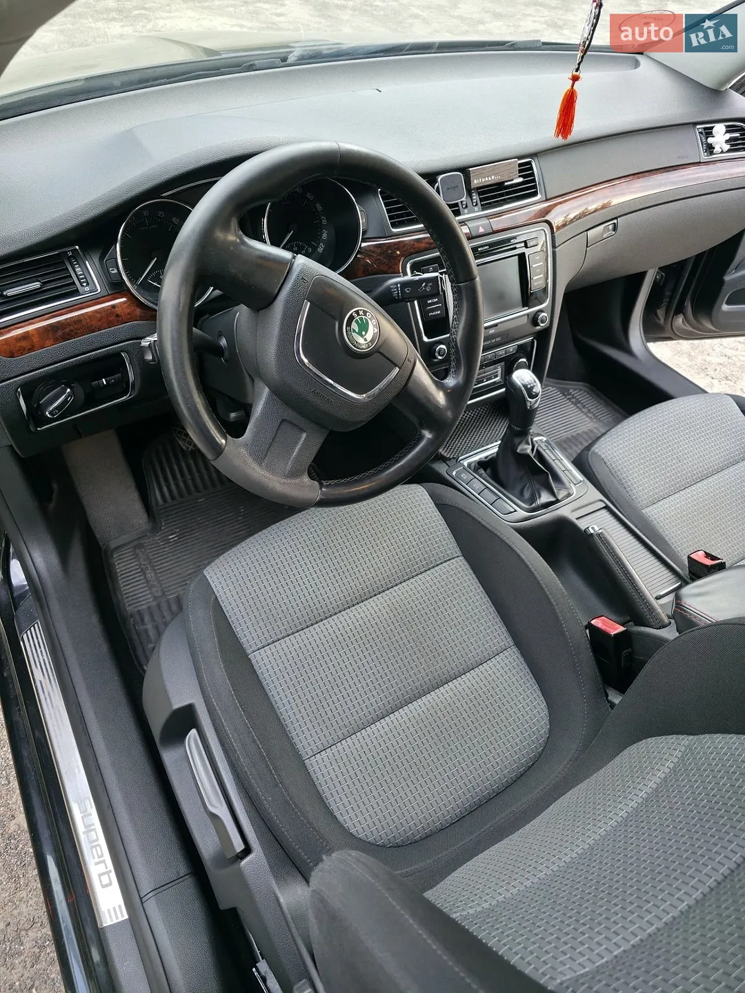 2011 Skoda Superb - мініатюра 14