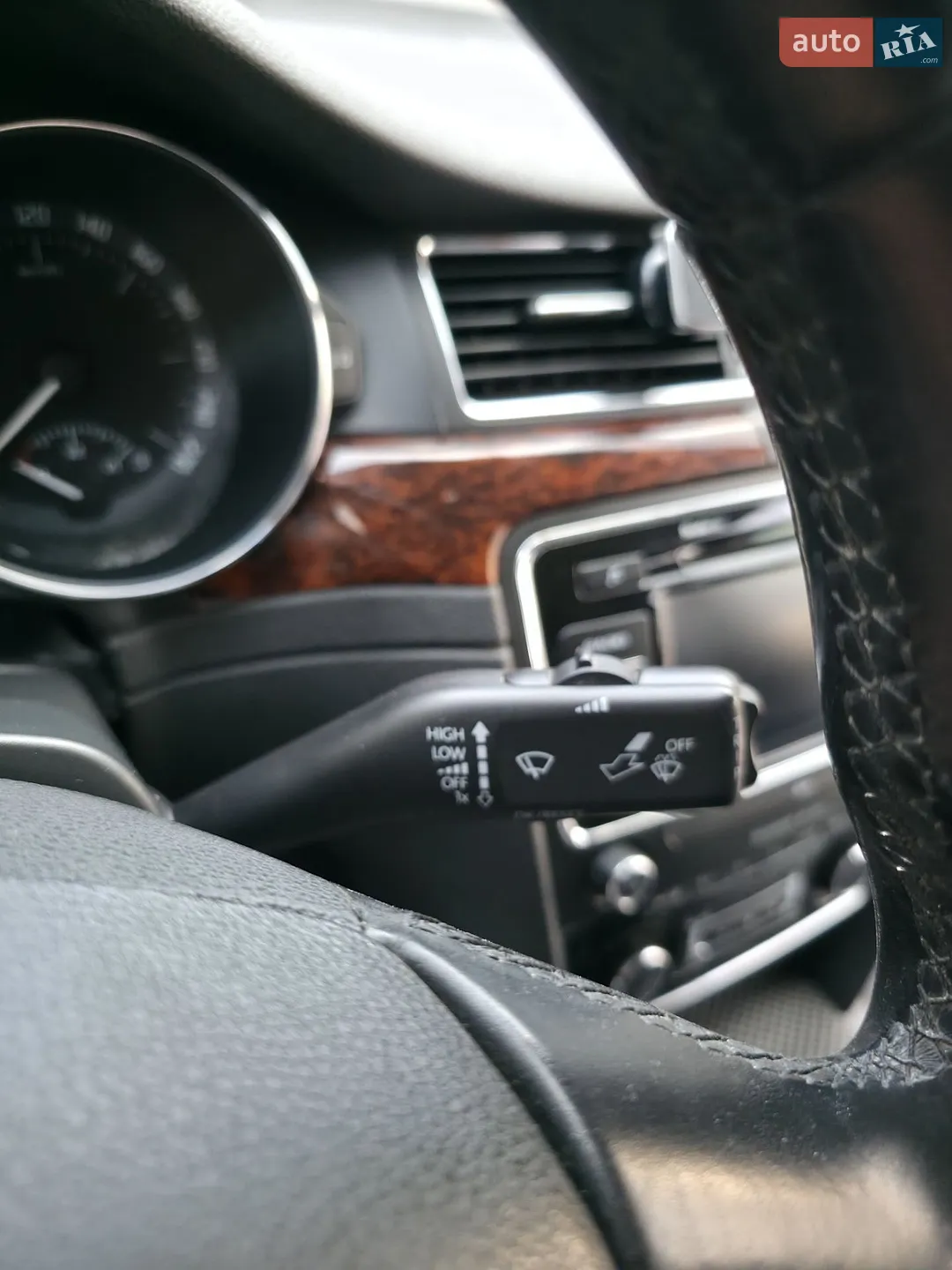 2011 Skoda Superb - мініатюра 27