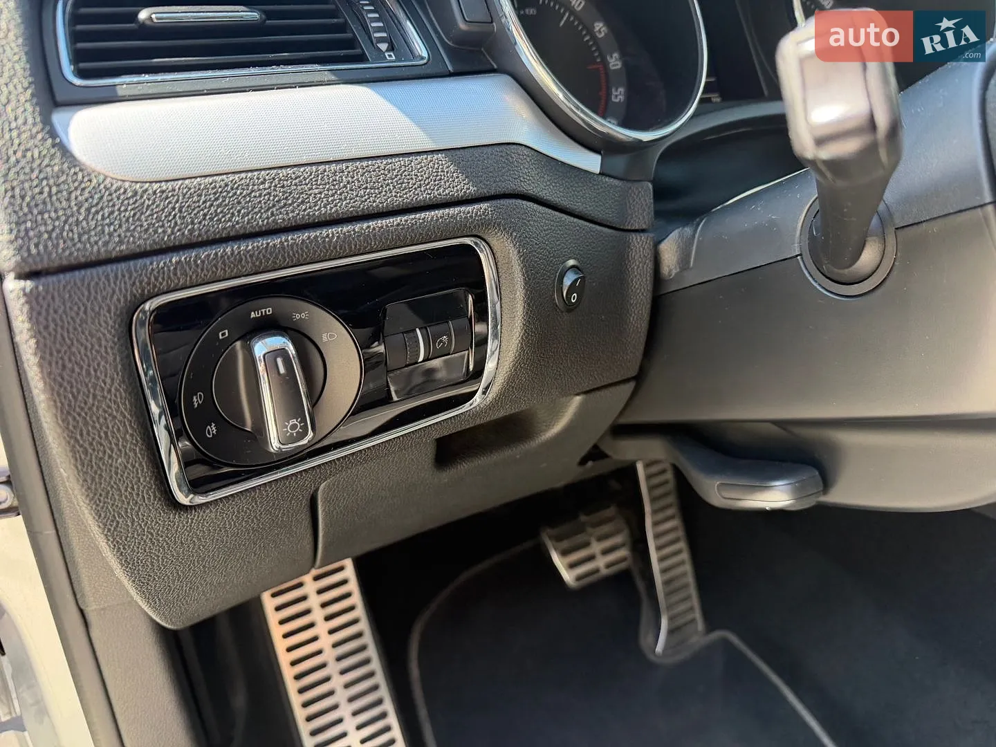 2011 Skoda Superb - мініатюра 13
