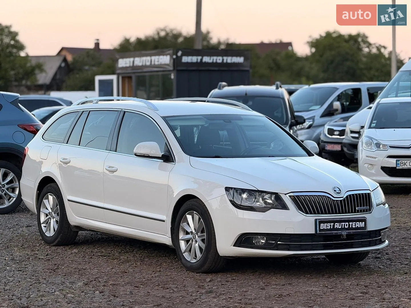 2013 Skoda Superb - фото 1