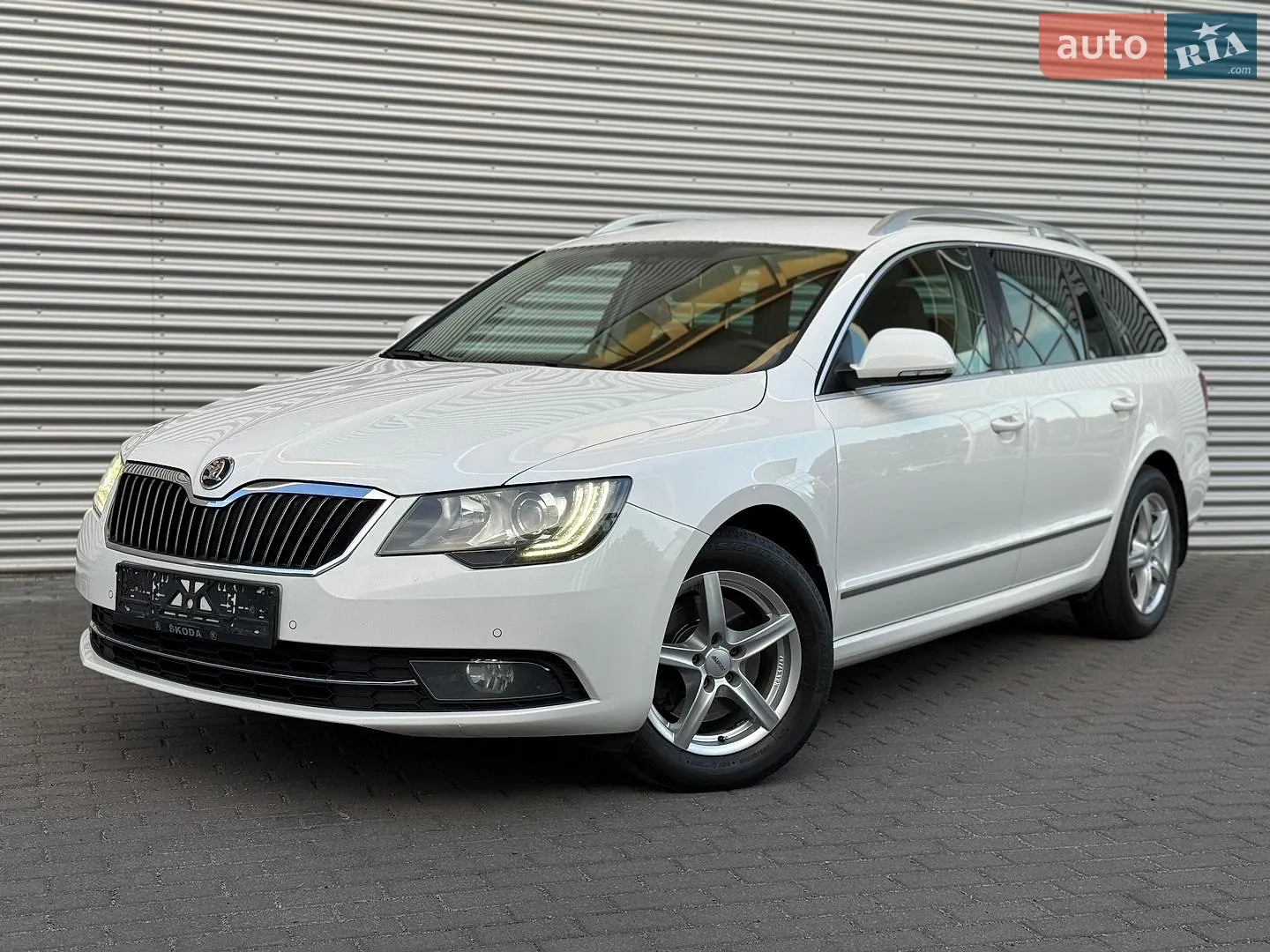 2015 Skoda Superb - фото 1