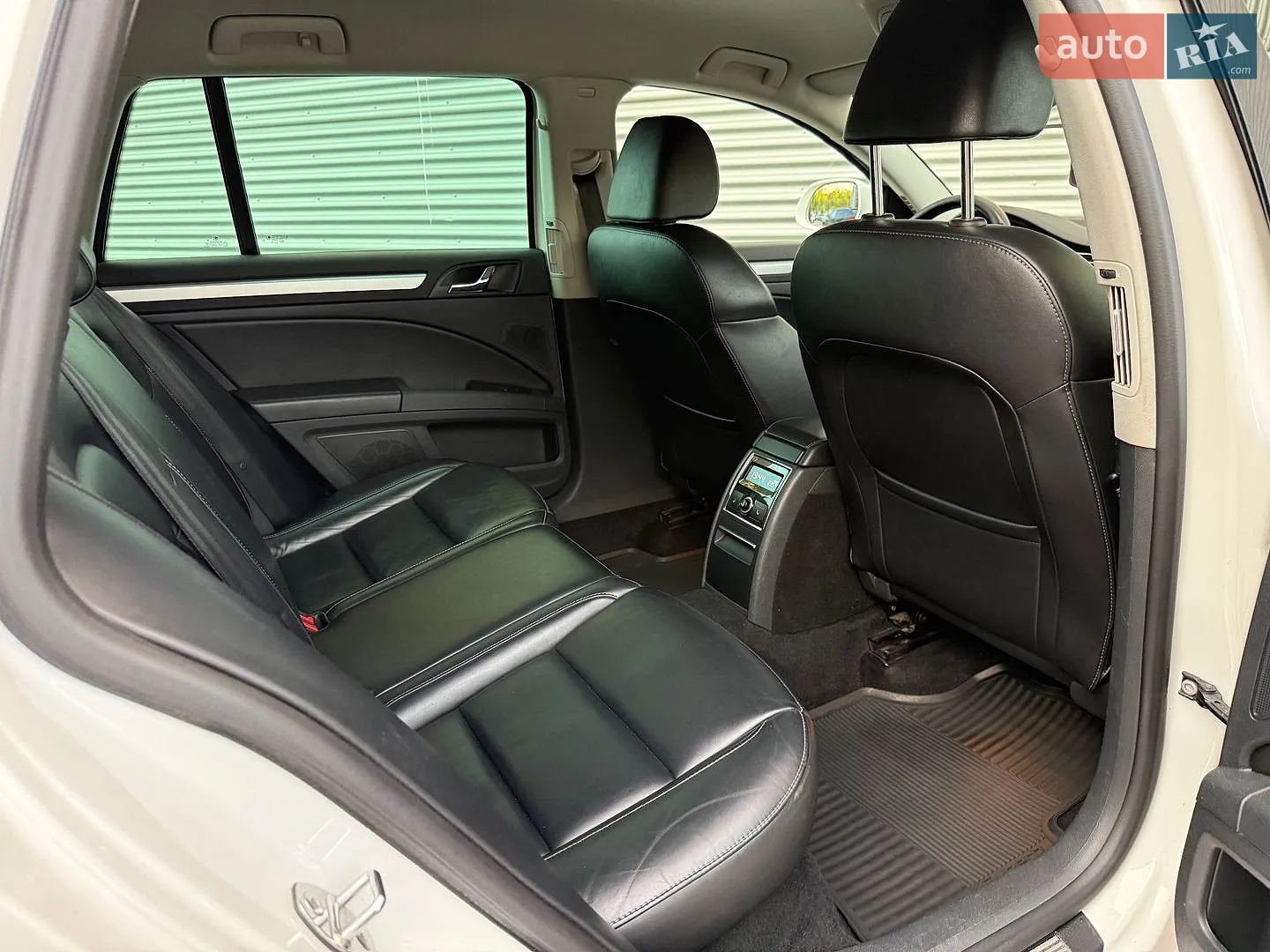 2015 Skoda Superb - мініатюра 52