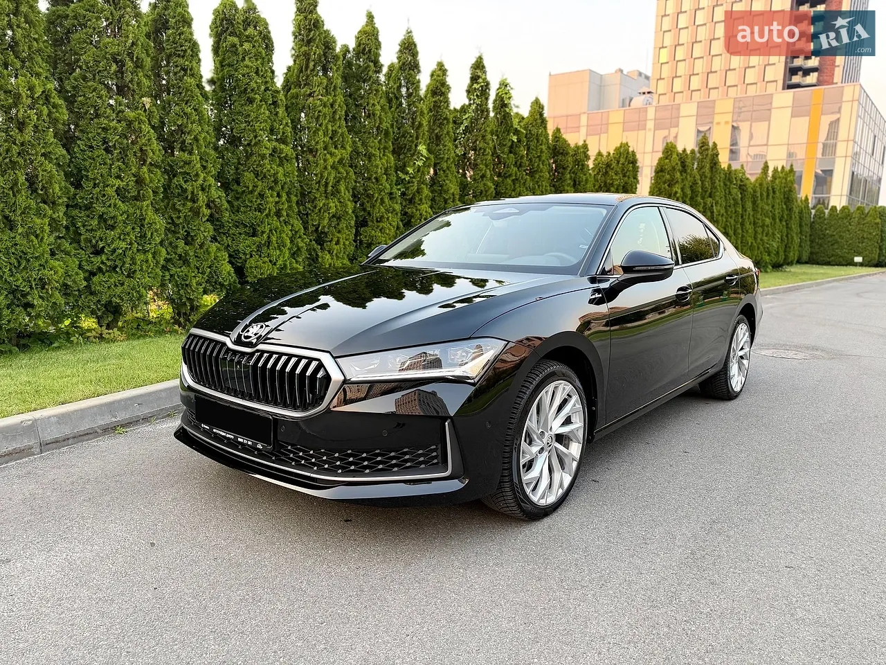2025 Skoda Superb - мініатюра 8