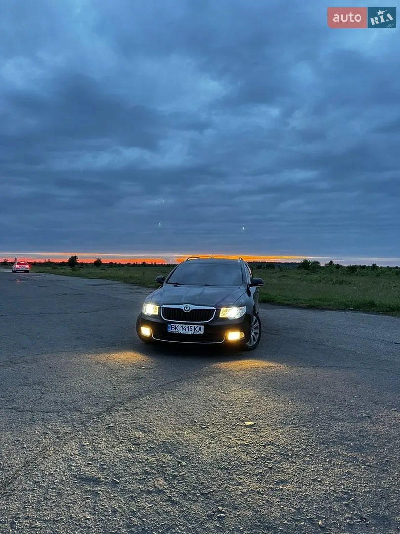 2011 Skoda Superb - мініатюра 6