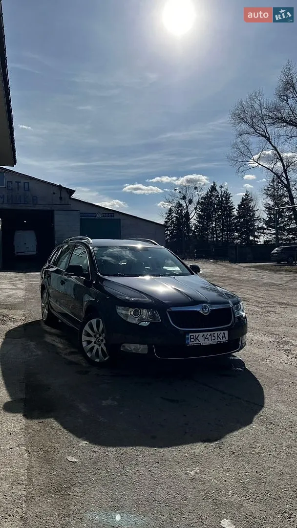 2011 Skoda Superb - мініатюра 9