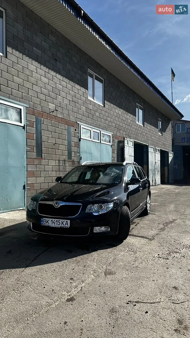 2011 Skoda Superb - мініатюра 13