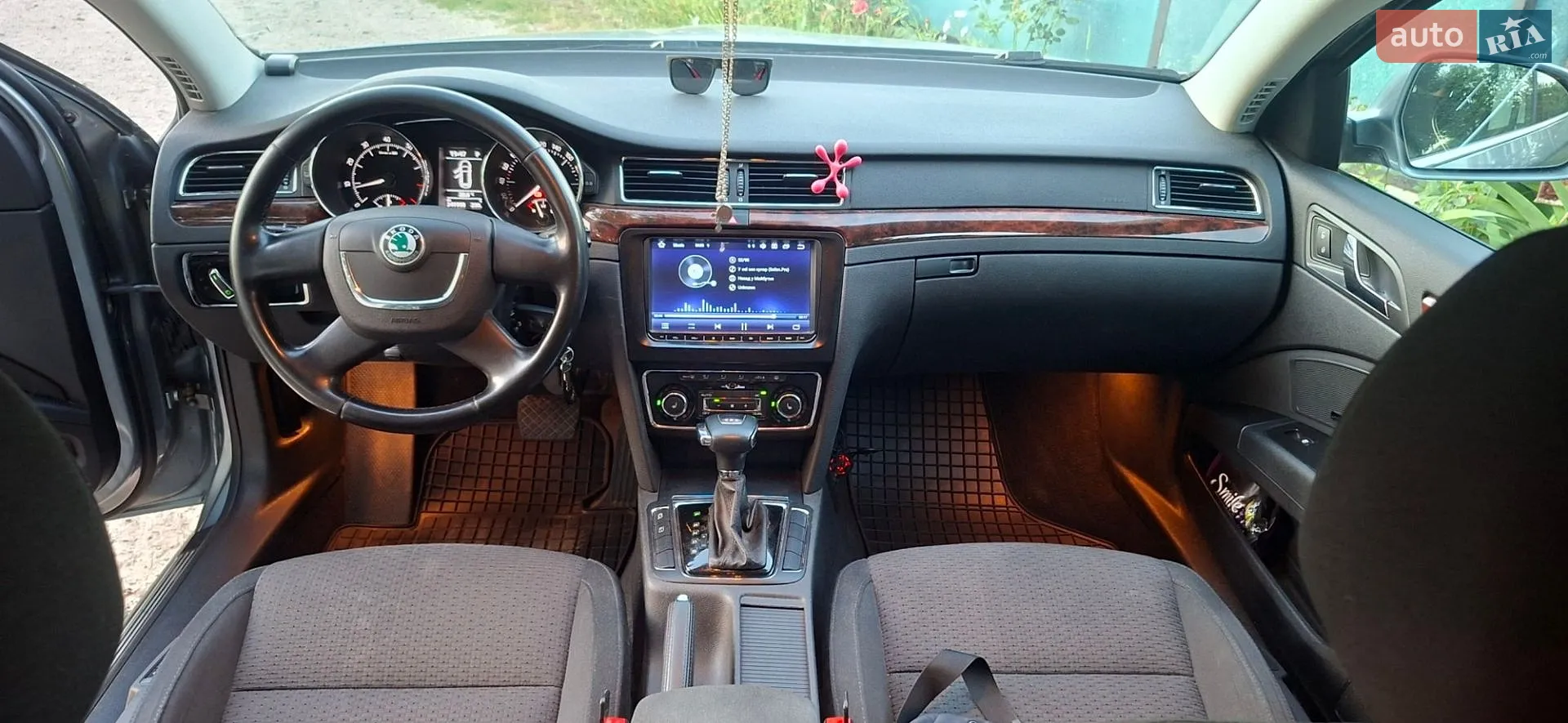 2010 Skoda Superb - мініатюра 21