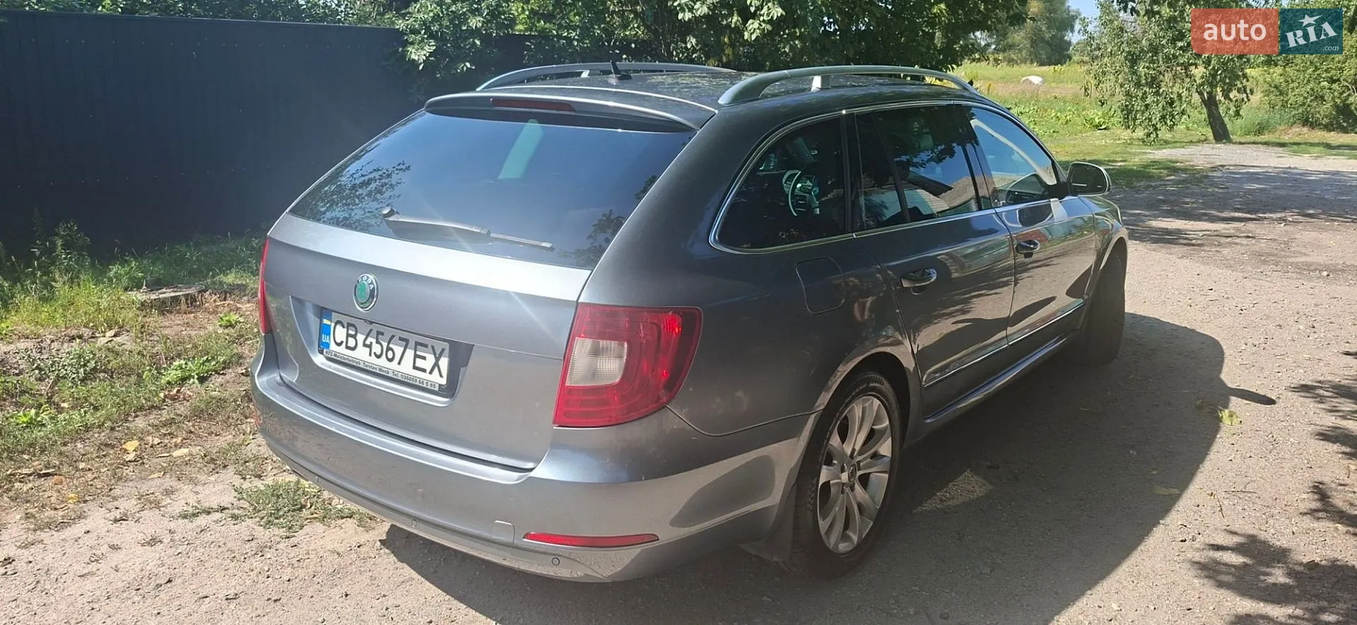 2010 Skoda Superb - мініатюра 31