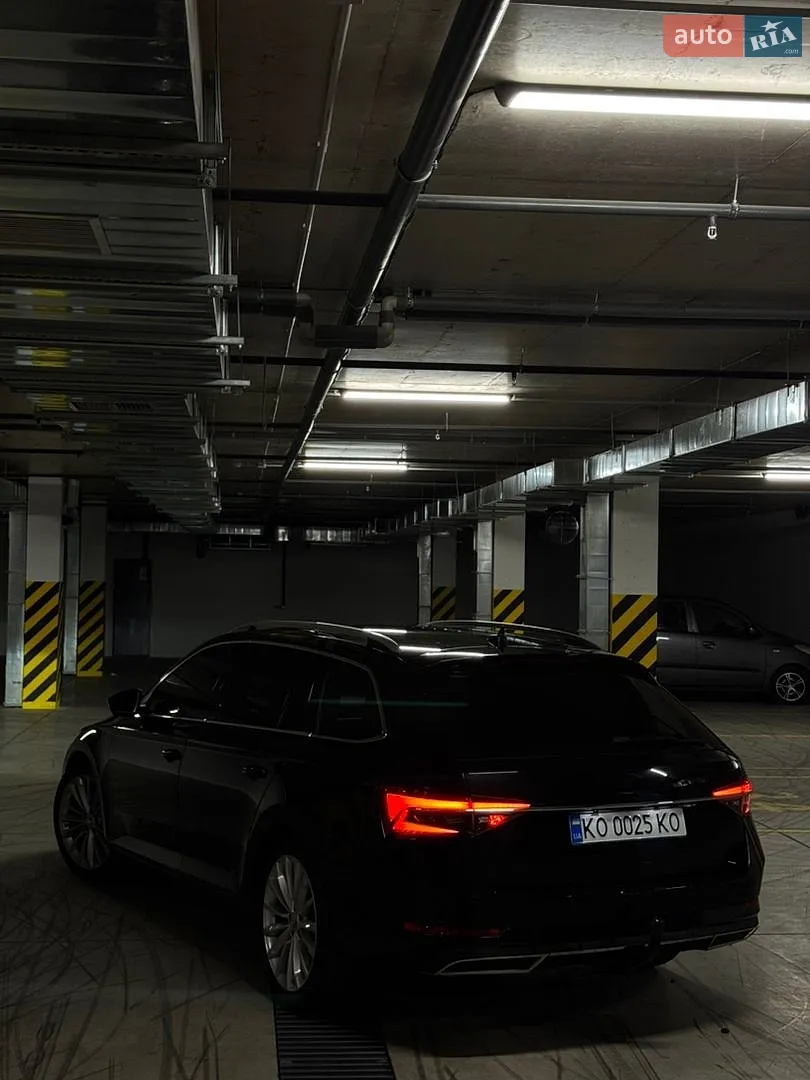 2019 Skoda Superb - мініатюра 8