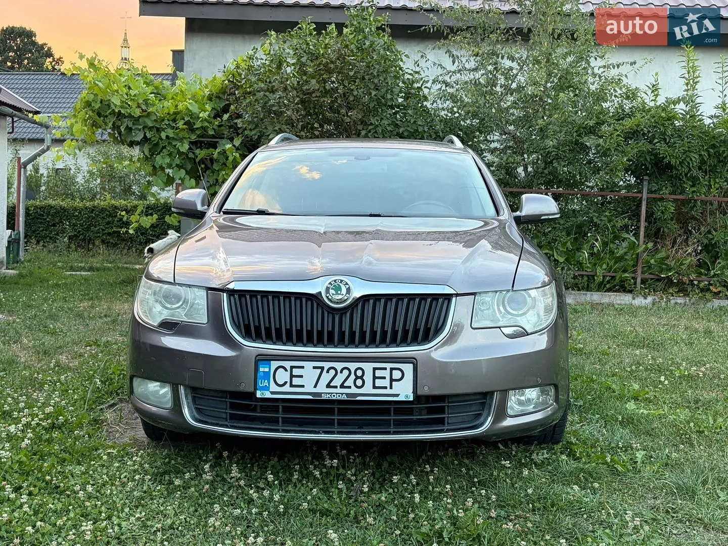 2010 Skoda Superb - мініатюра 7