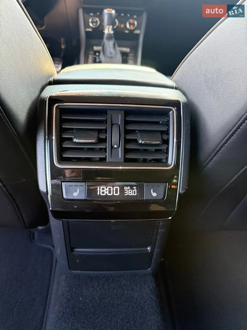 2020 Skoda Superb - мініатюра 23