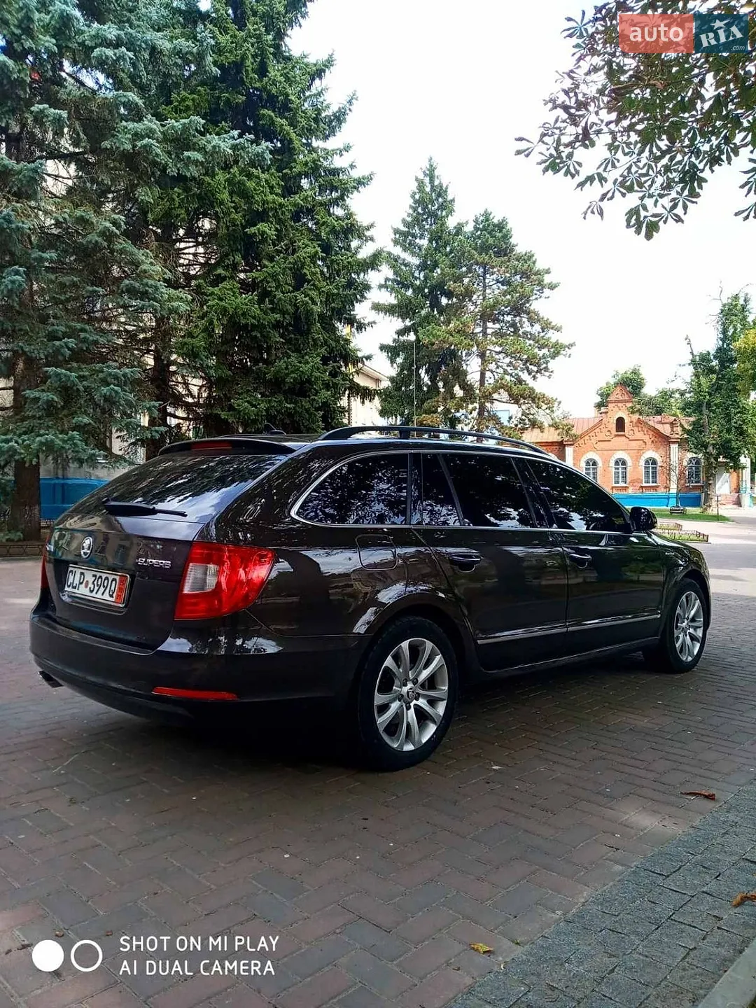 2011 Skoda Superb - мініатюра 13