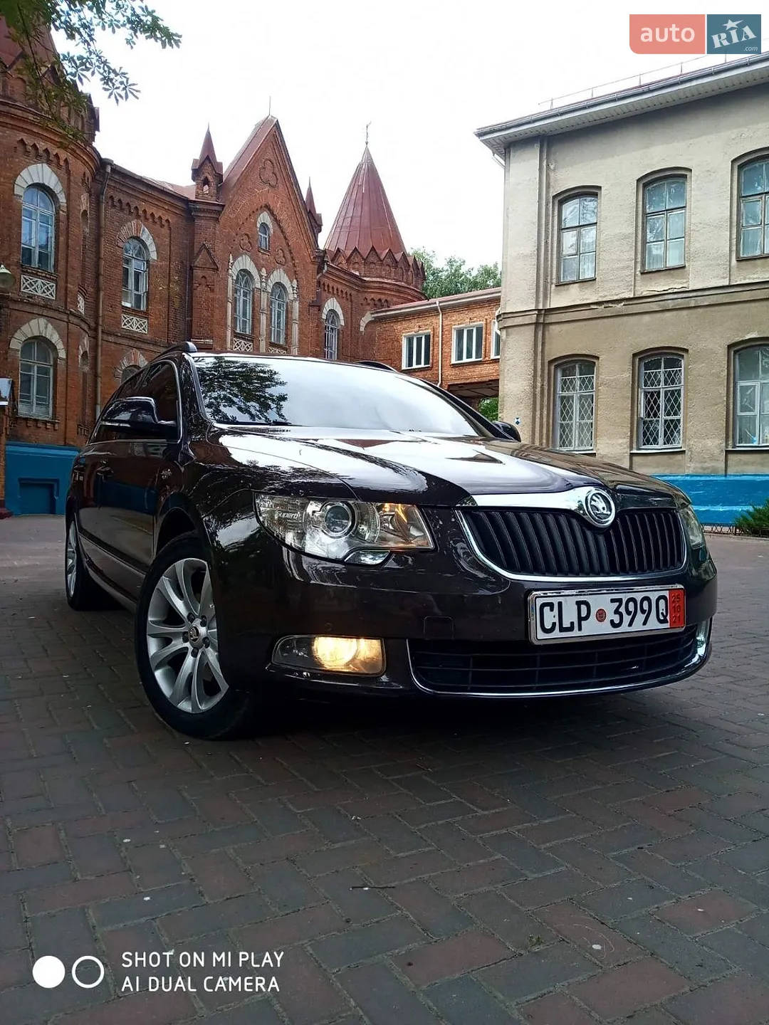 2011 Skoda Superb - мініатюра 4