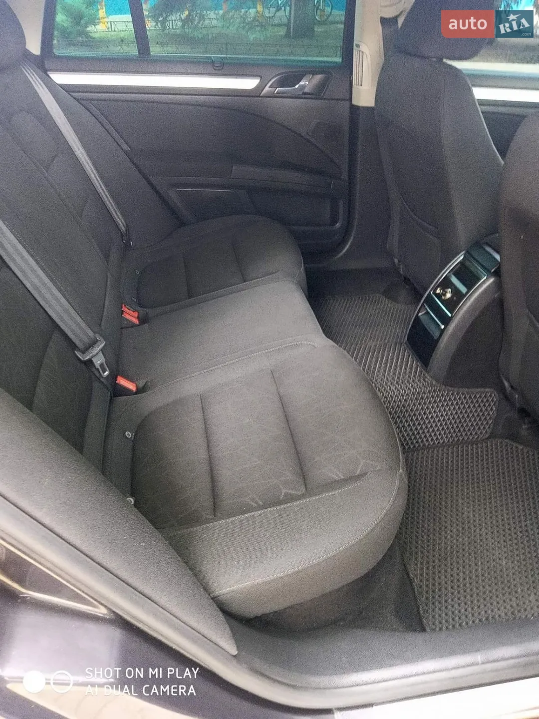 2011 Skoda Superb - мініатюра 23