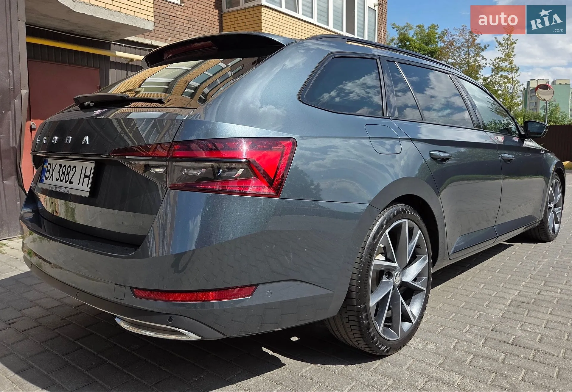 2019 Skoda Superb - мініатюра 9