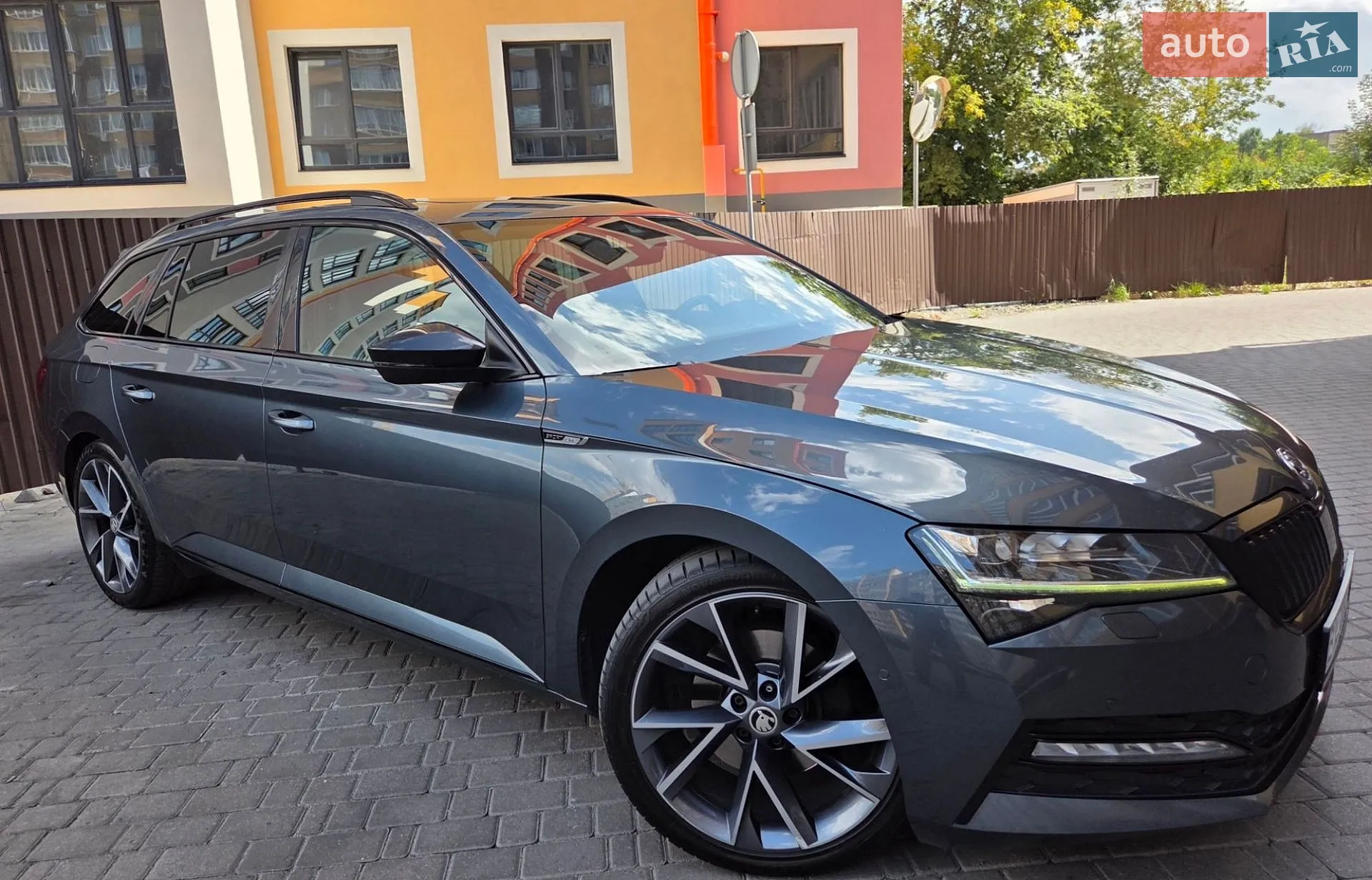 2019 Skoda Superb - мініатюра 11