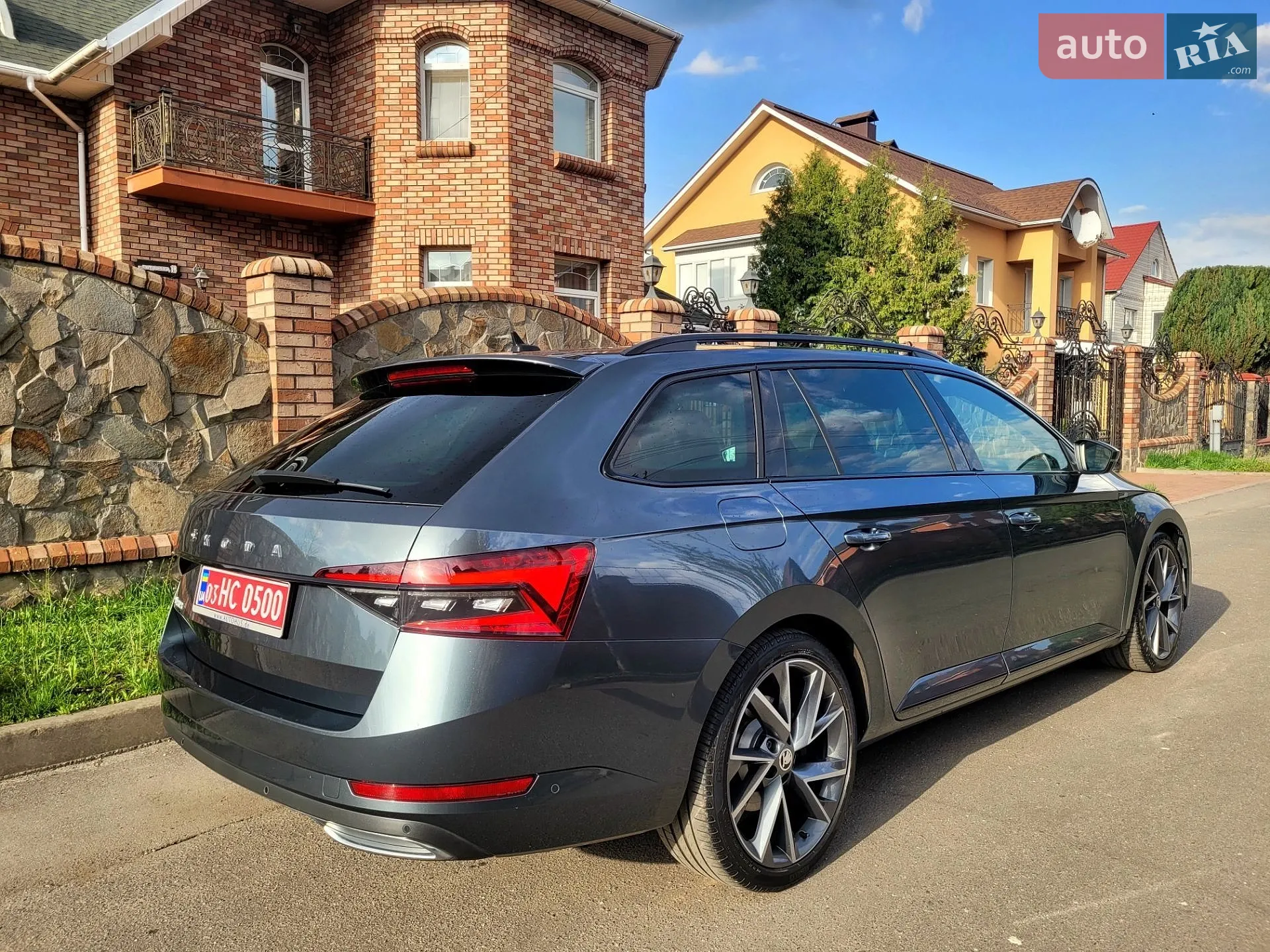 2019 Skoda Superb - мініатюра 16