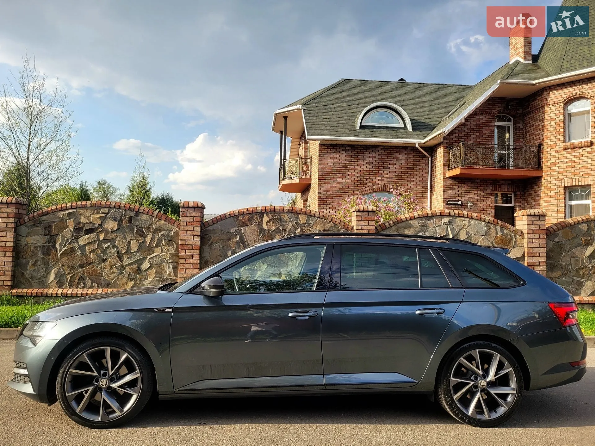 2019 Skoda Superb - мініатюра 21