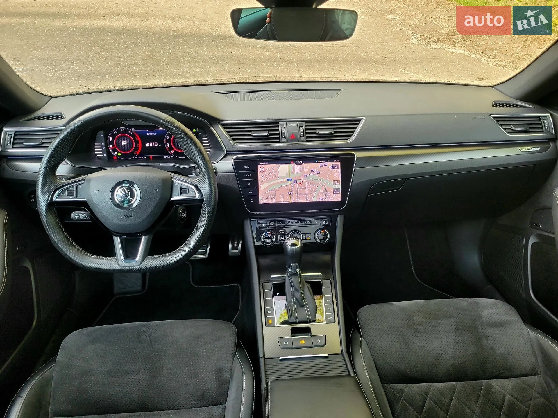 2019 Skoda Superb - мініатюра 23