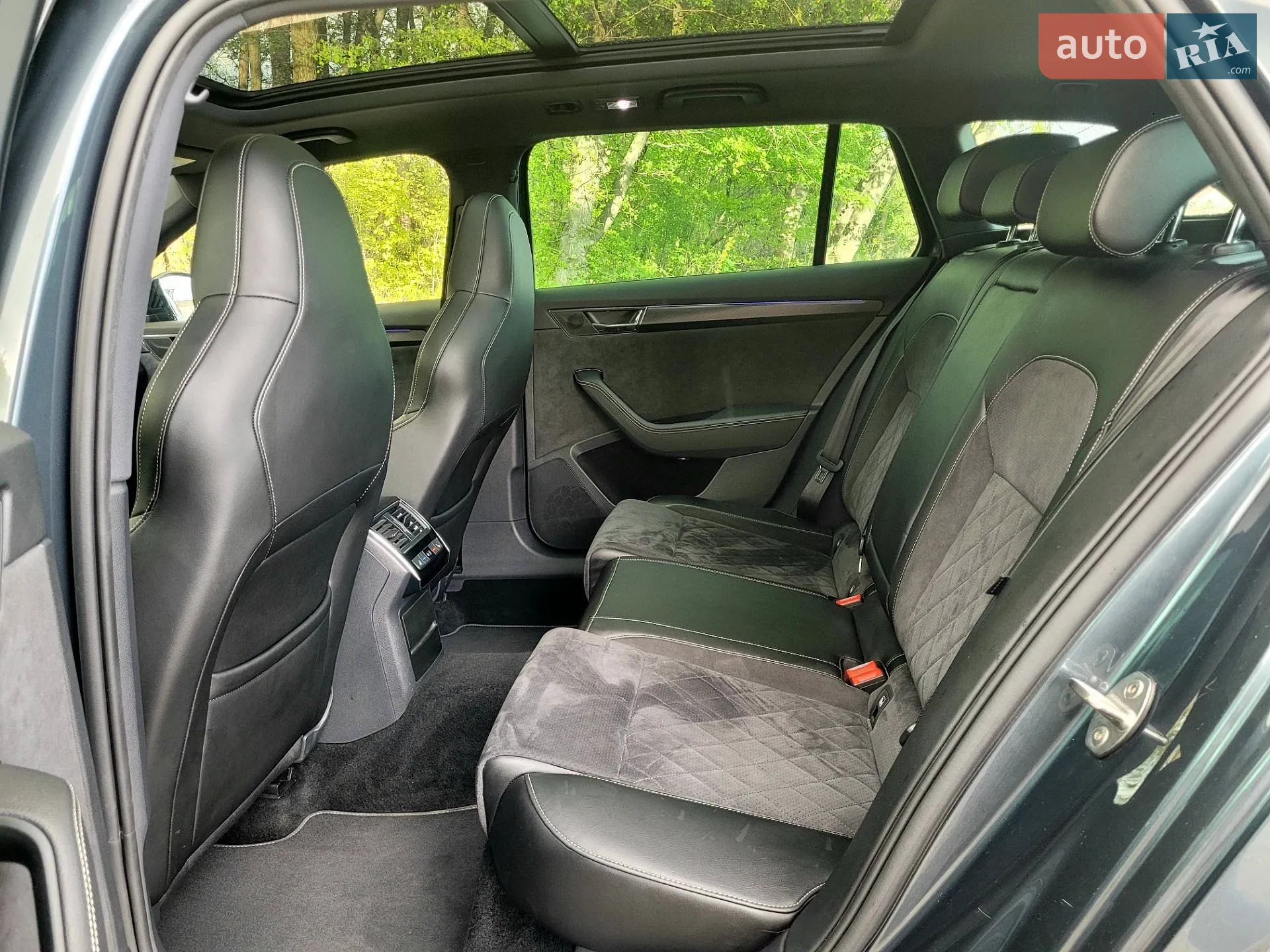 2019 Skoda Superb - мініатюра 32