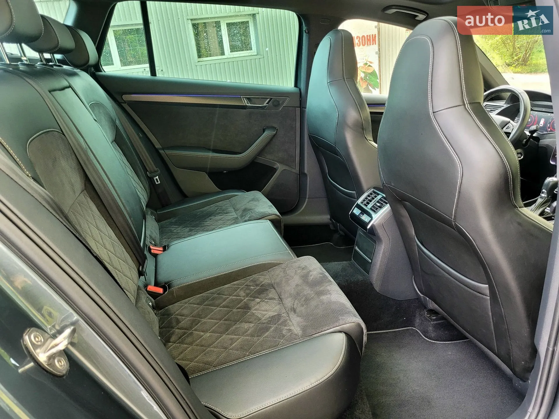 2019 Skoda Superb - мініатюра 29