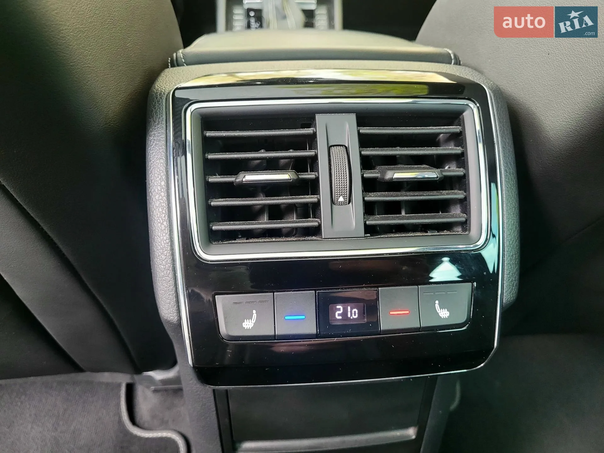 2019 Skoda Superb - мініатюра 36