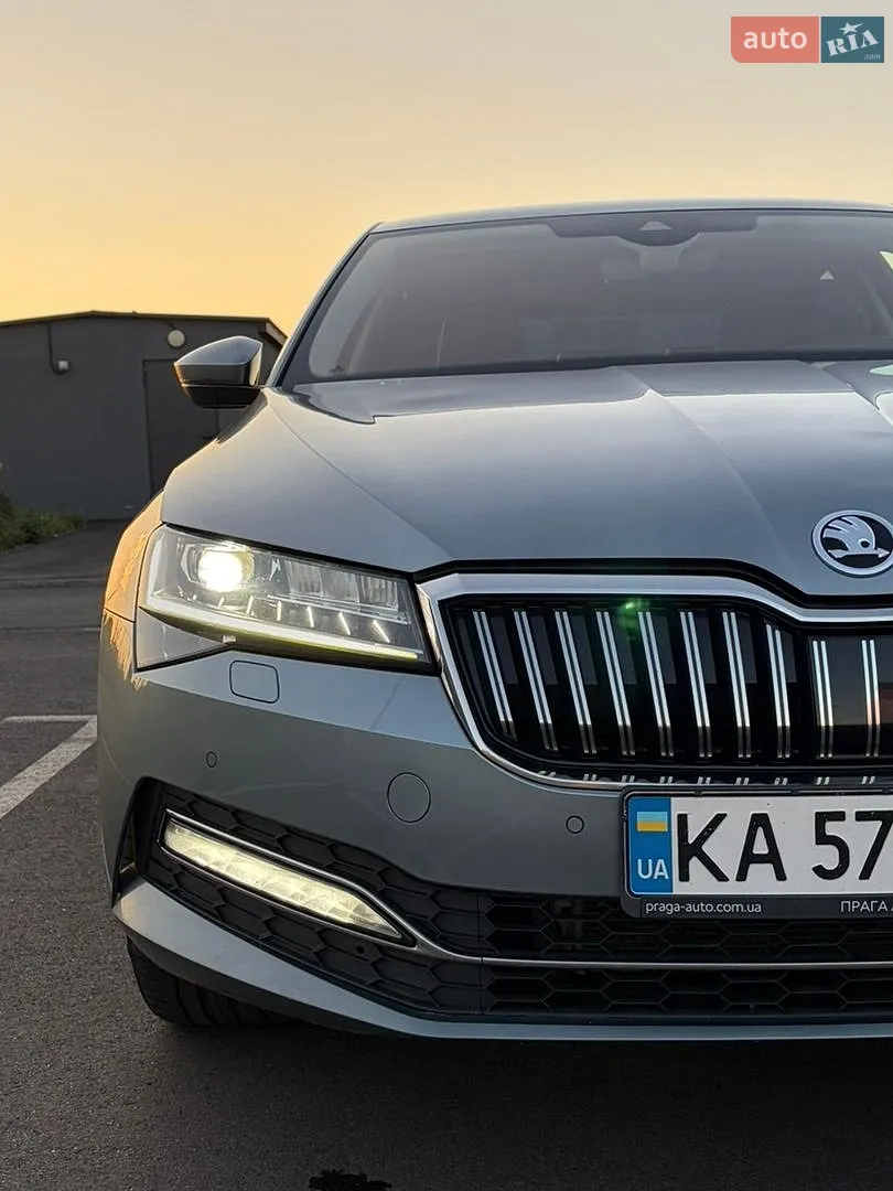 2019 Skoda Superb - мініатюра 17
