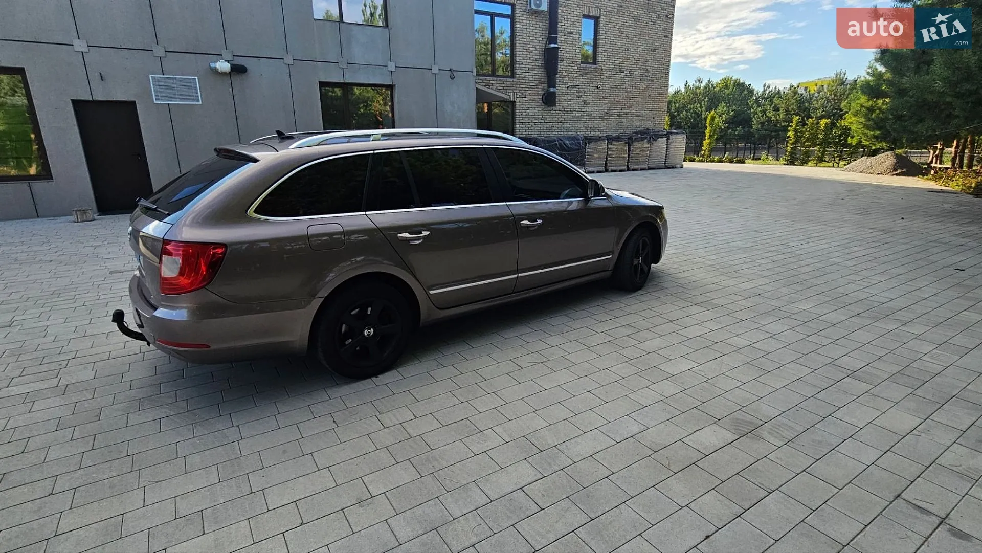 2012 Skoda Superb - мініатюра 7