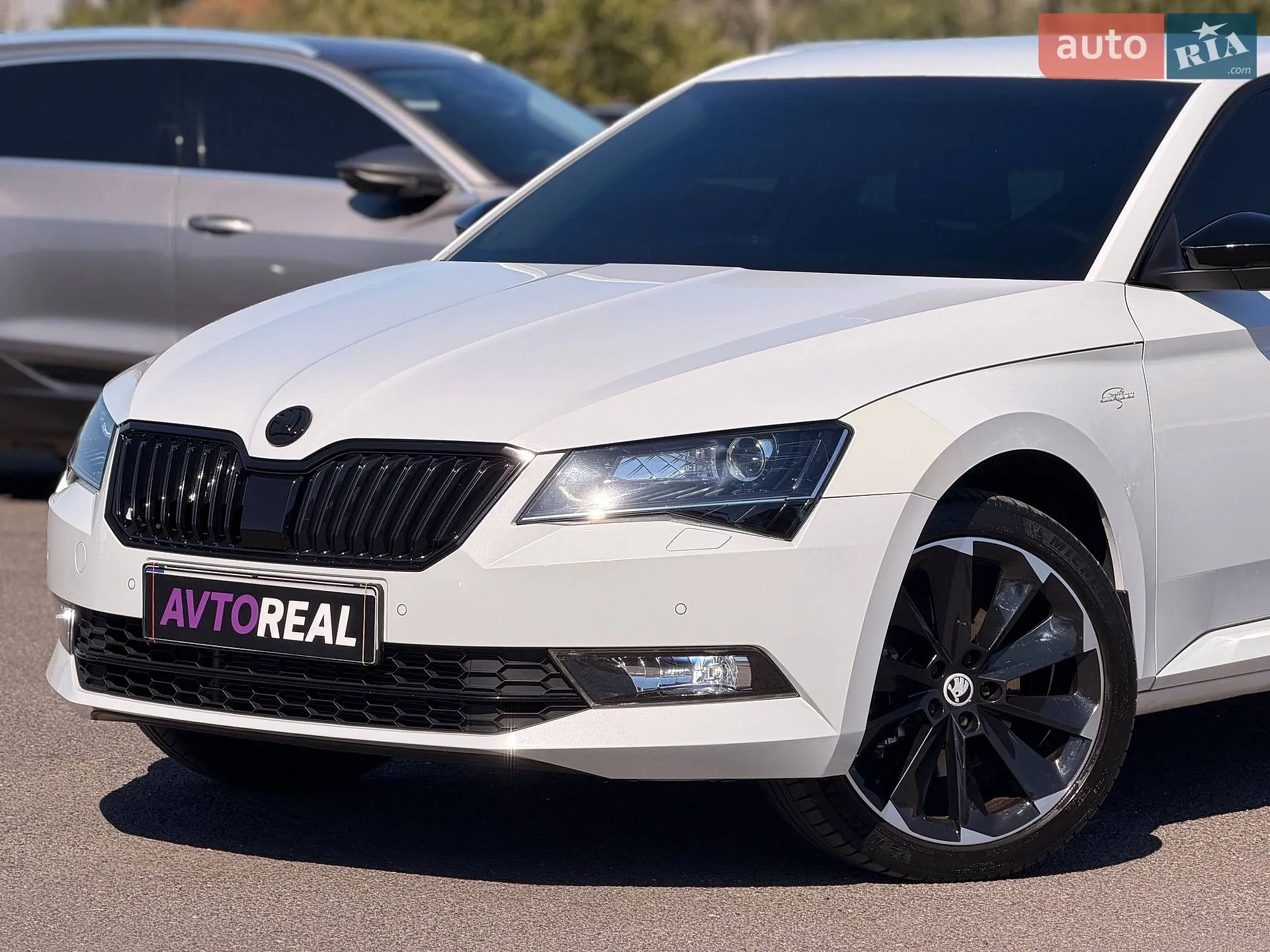 2015 Skoda Superb - мініатюра 3