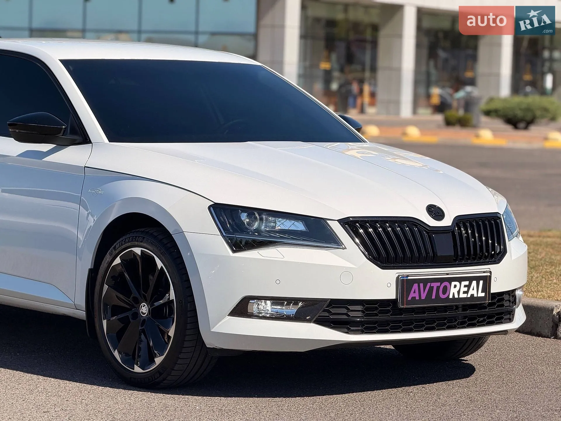 2015 Skoda Superb - мініатюра 14
