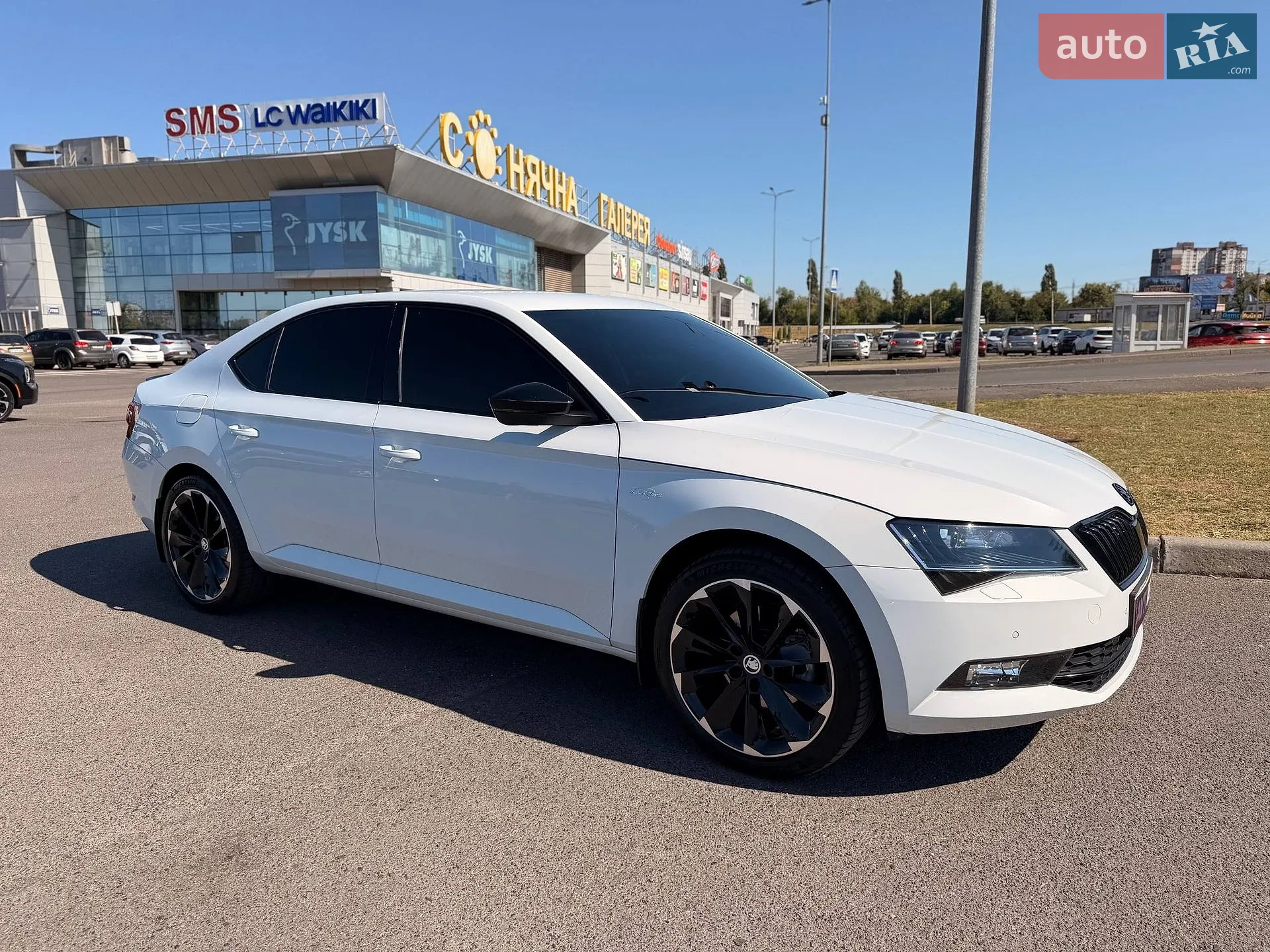 2015 Skoda Superb - мініатюра 19