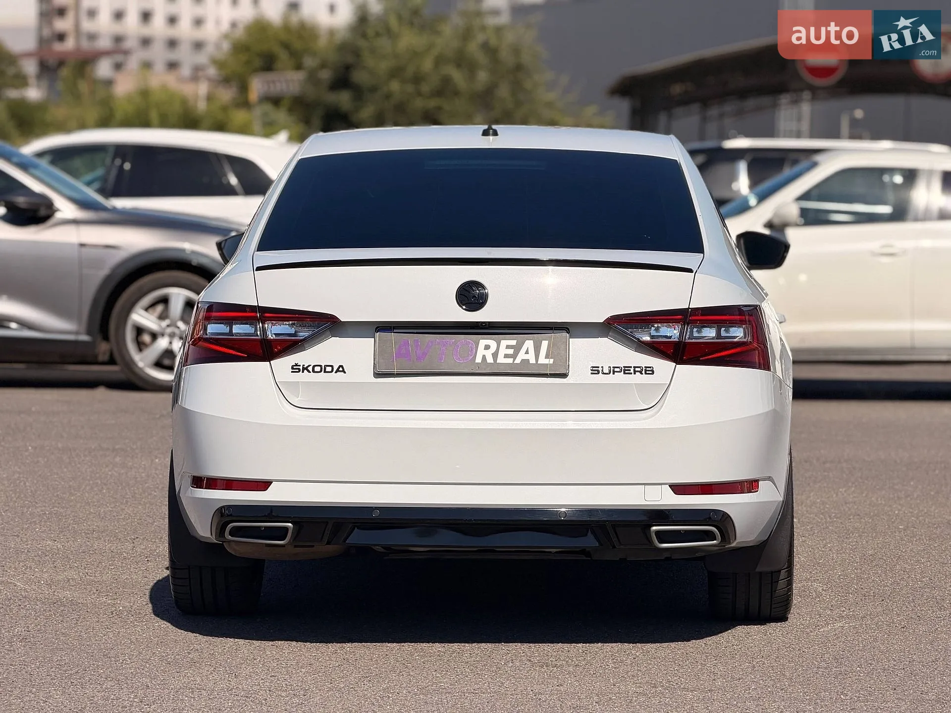 2015 Skoda Superb - мініатюра 22