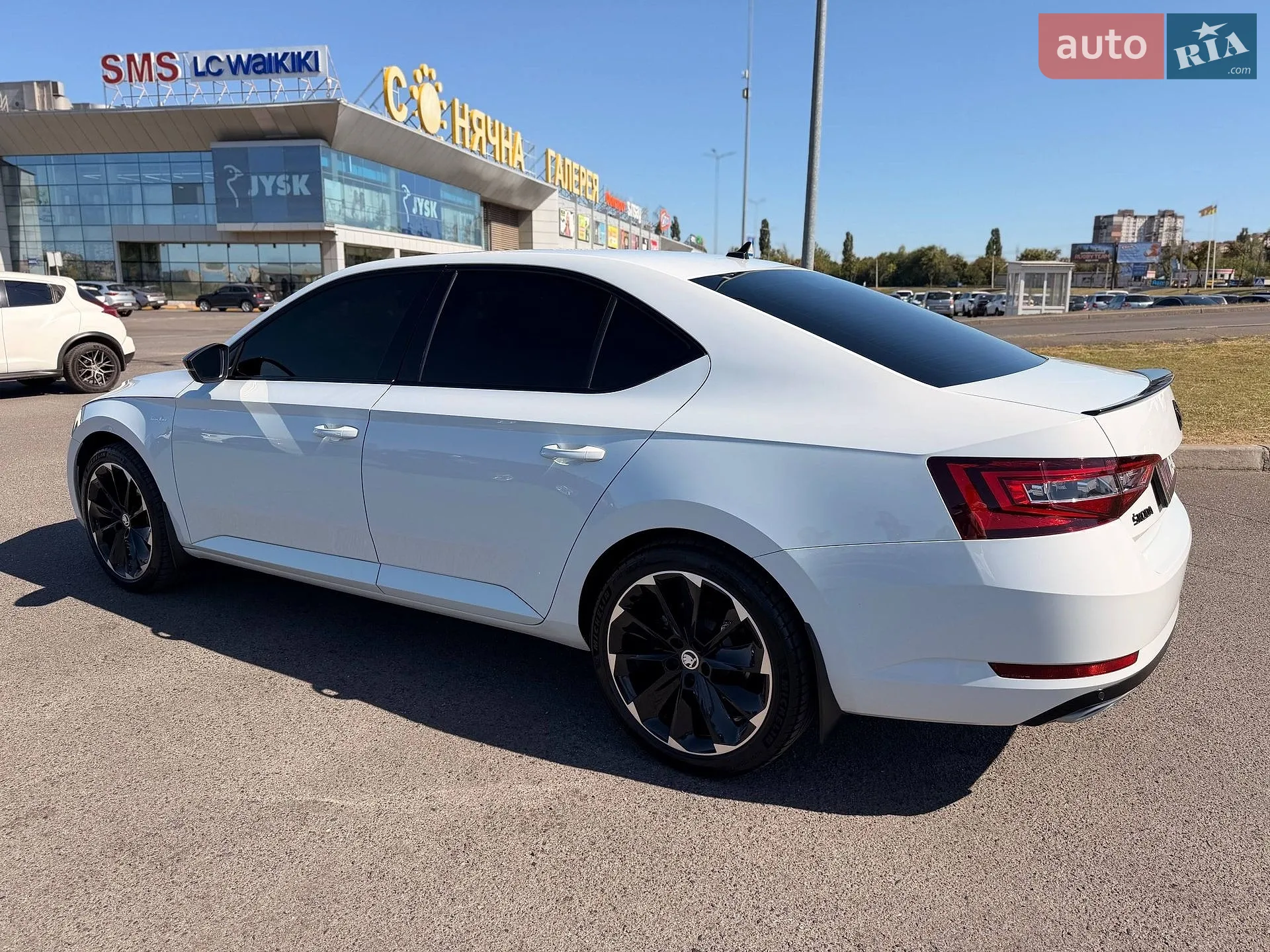 2015 Skoda Superb - мініатюра 33